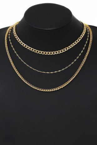 Layered Chain Short Necklace