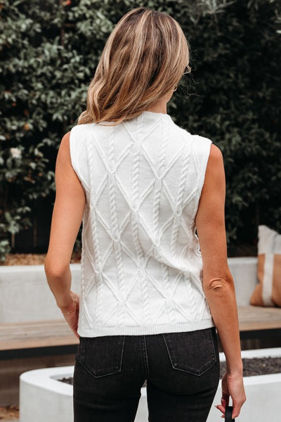DAISY DRIFT SWEATER VEST