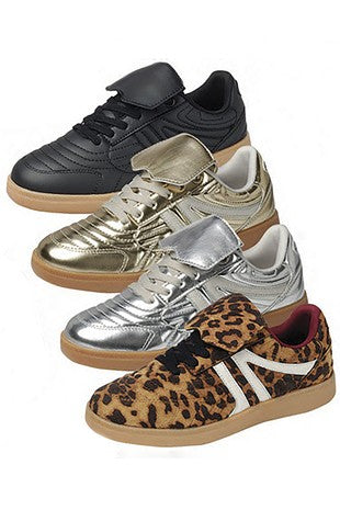 GOLDEN GIRL SNEAKERS