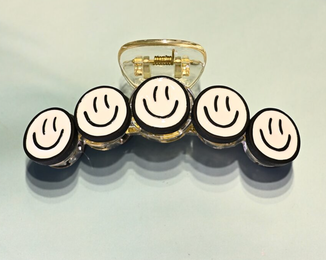 SMILEY FACE HAIR CLIP