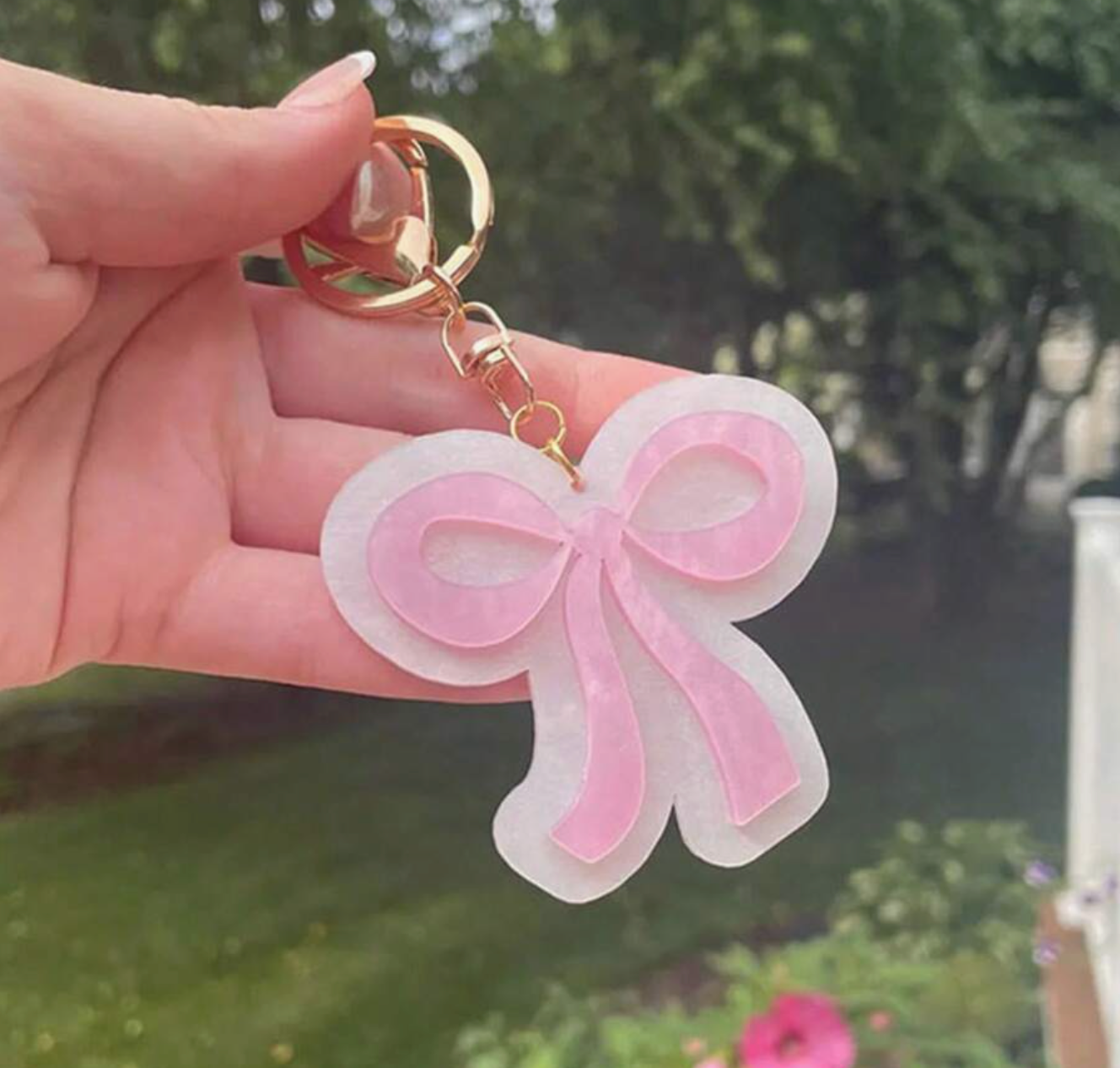 BOW KEYCHAIN